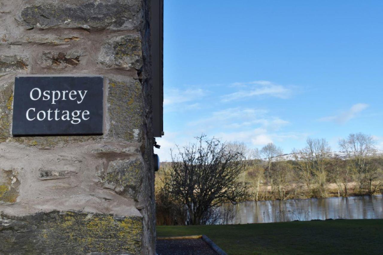 Osprey Cottage, Port O Tay พิทลอครี ภายนอก รูปภาพ